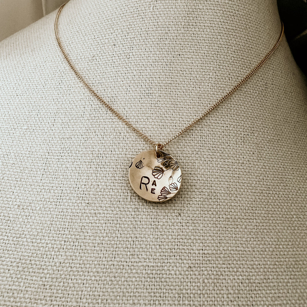 FLEUR COIN NECKLACE