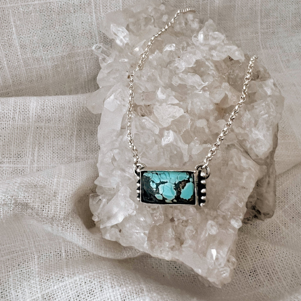 TURQUOISE RECTANGLE CHOKER